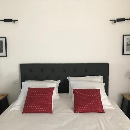 Robion en Luberon B&B Dans Mas En Pierres المظهر الخارجي الصورة
