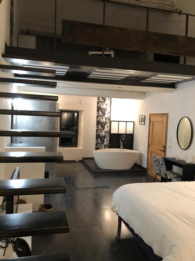 Robion en Luberon B&B Dans Mas En Pierres المظهر الخارجي الصورة