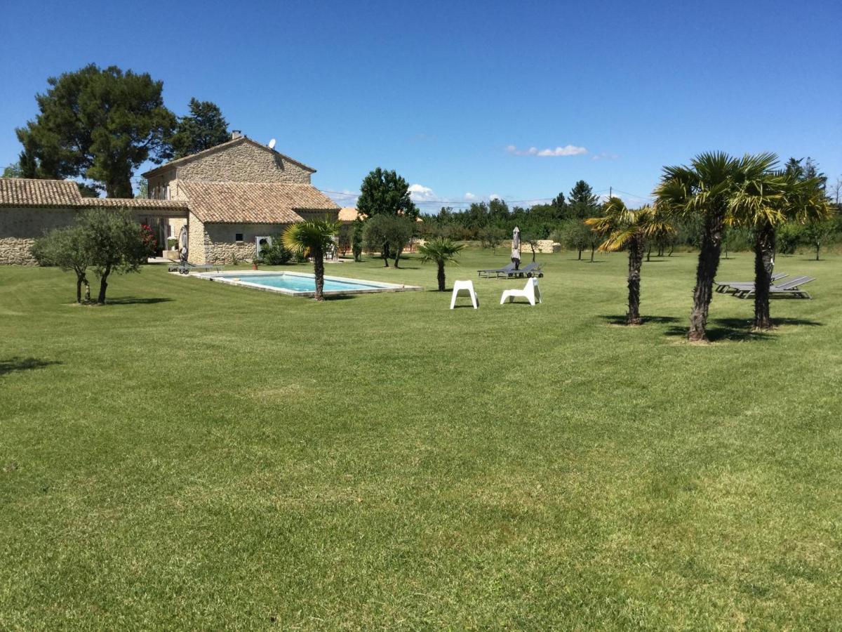 Robion en Luberon B&B Dans Mas En Pierres المظهر الخارجي الصورة