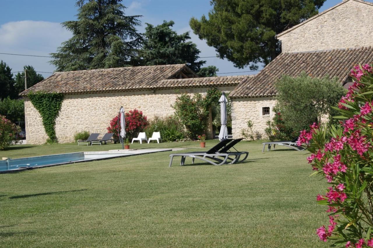Robion en Luberon B&B Dans Mas En Pierres المظهر الخارجي الصورة