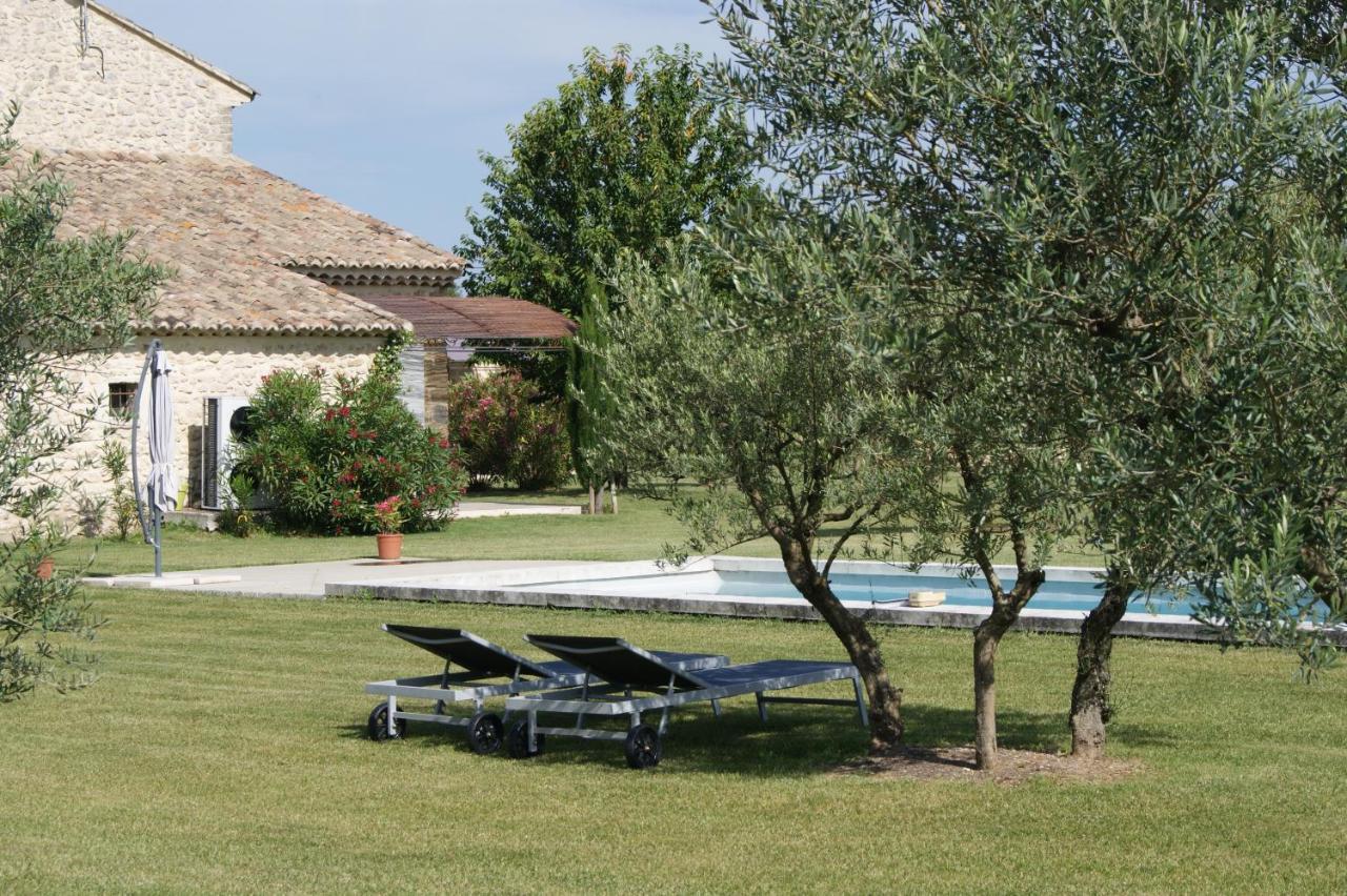 Robion en Luberon B&B Dans Mas En Pierres المظهر الخارجي الصورة